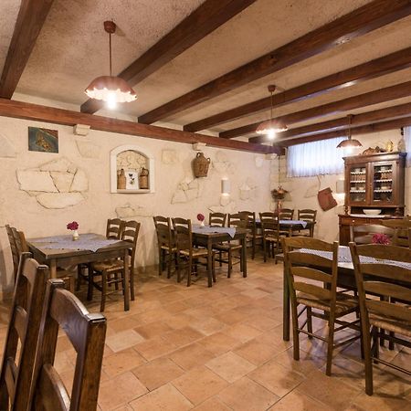 B&B Dujmovic Malinska Bagian luar foto
