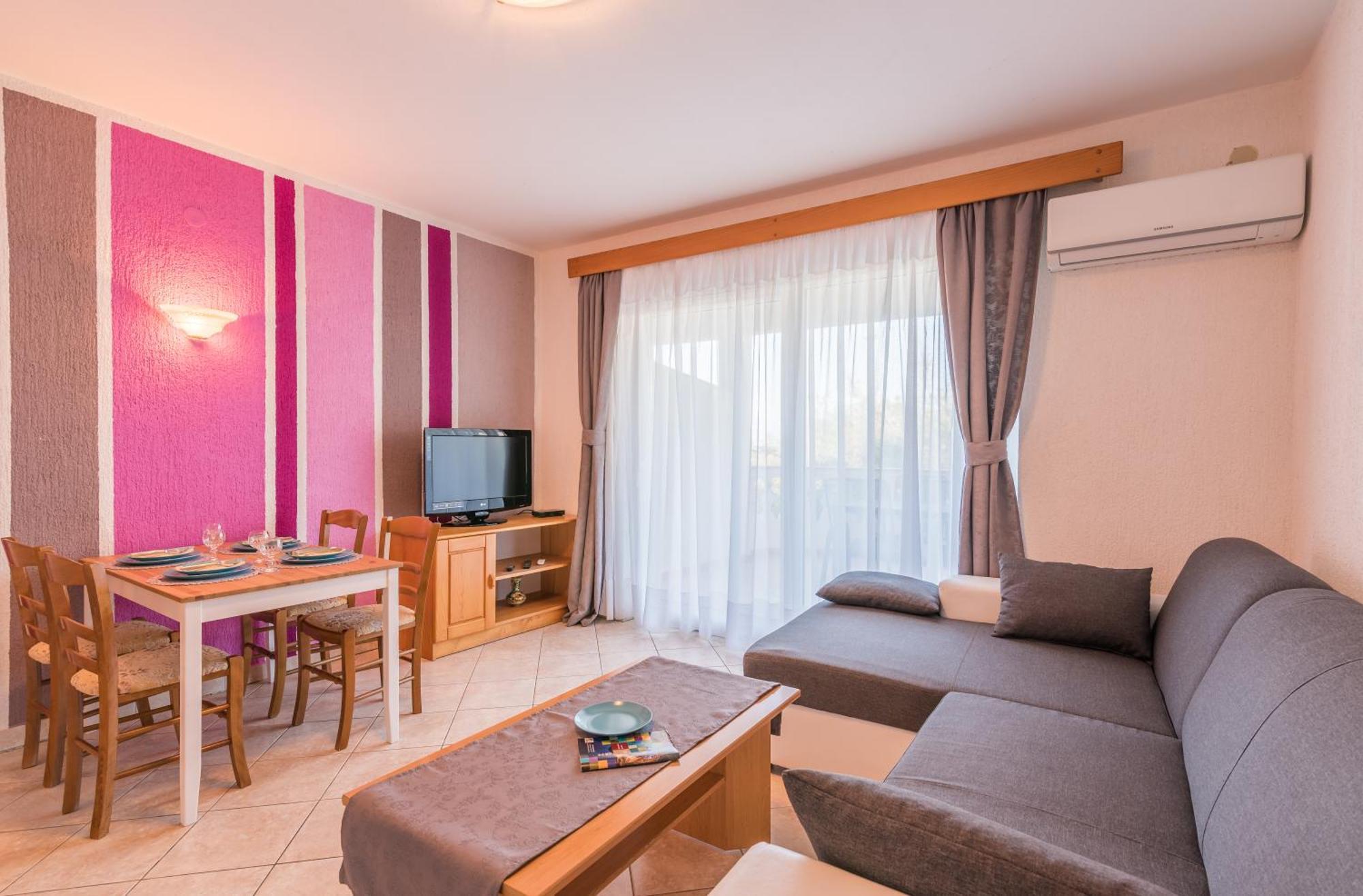 B&B Dujmovic Malinska Ruang foto