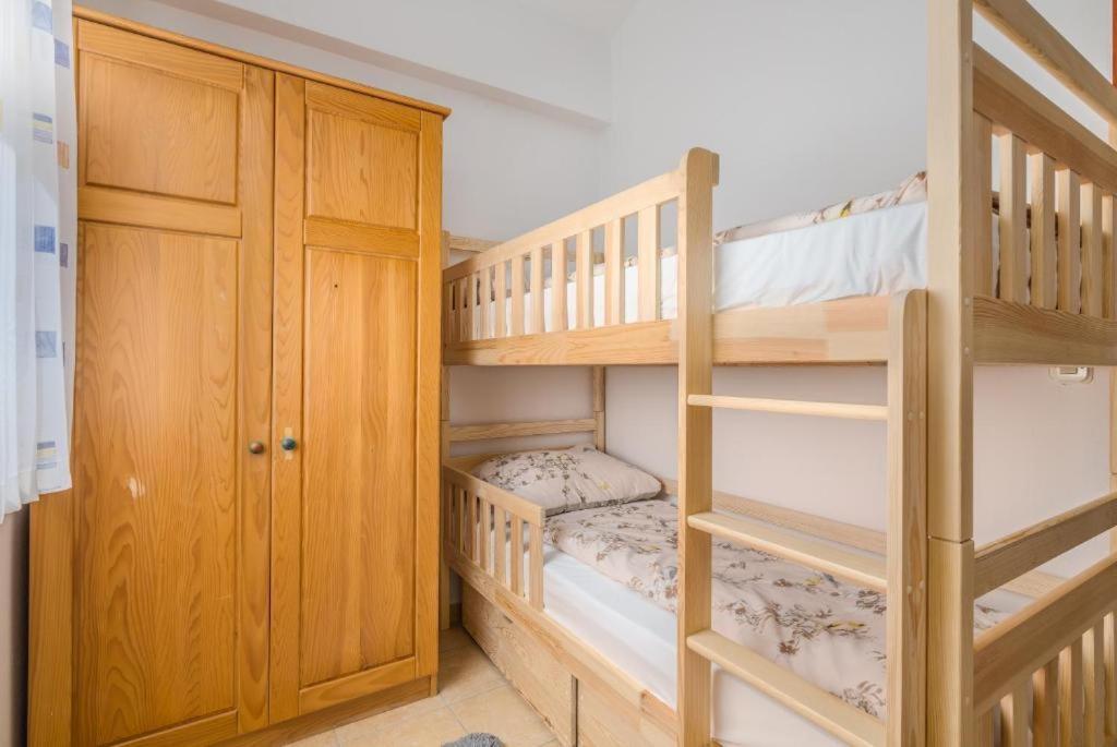 B&B Dujmovic Malinska Ruang foto