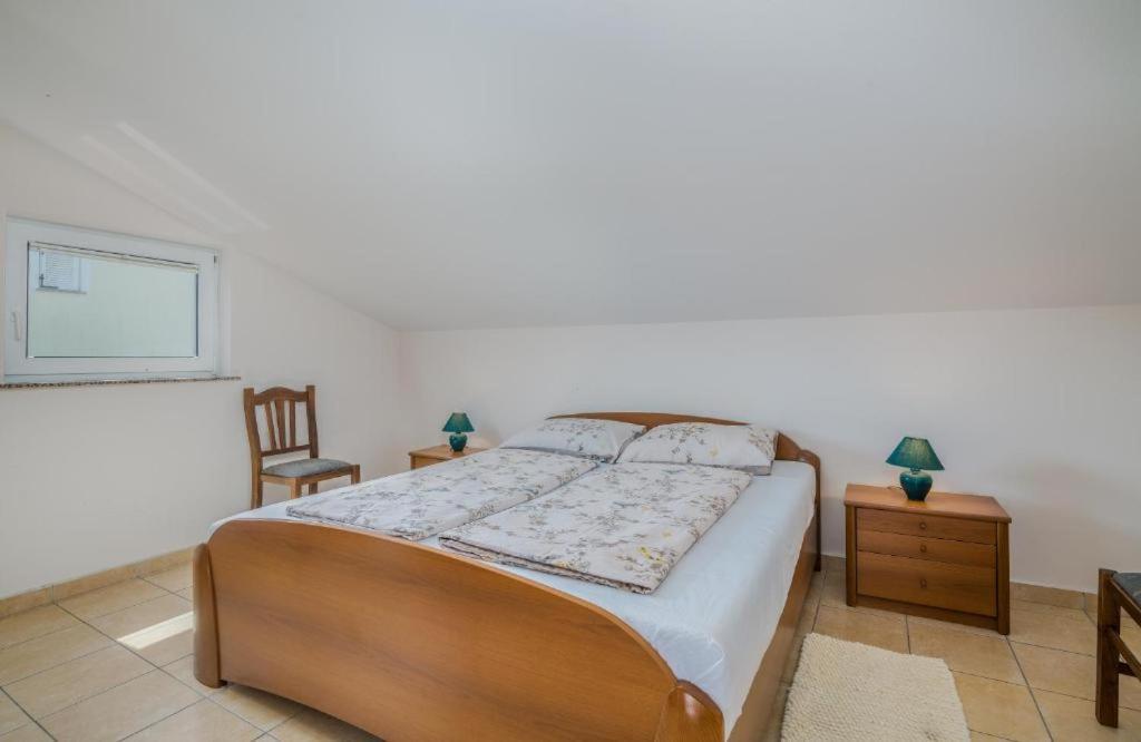 B&B Dujmovic Malinska Ruang foto