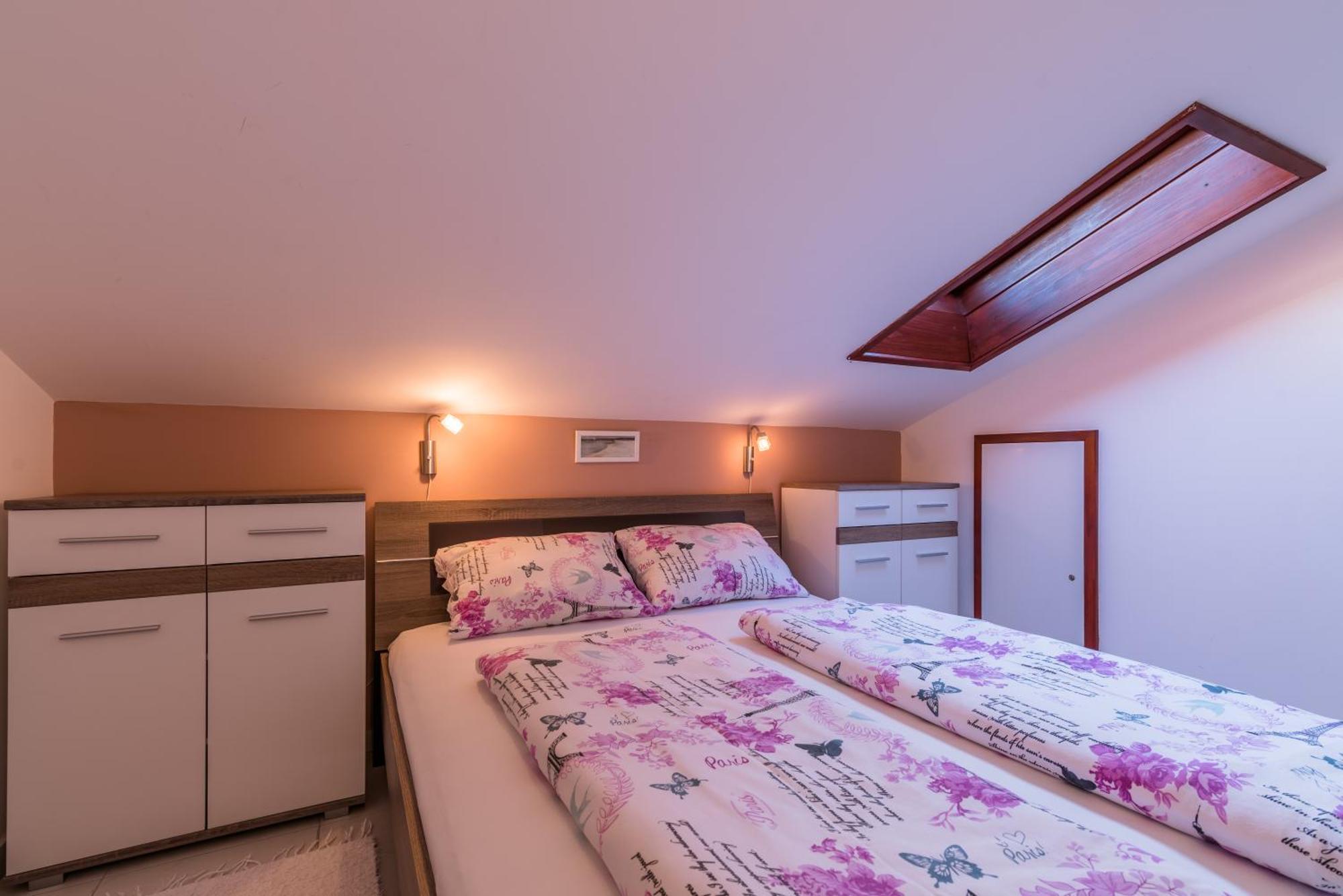 B&B Dujmovic Malinska Ruang foto
