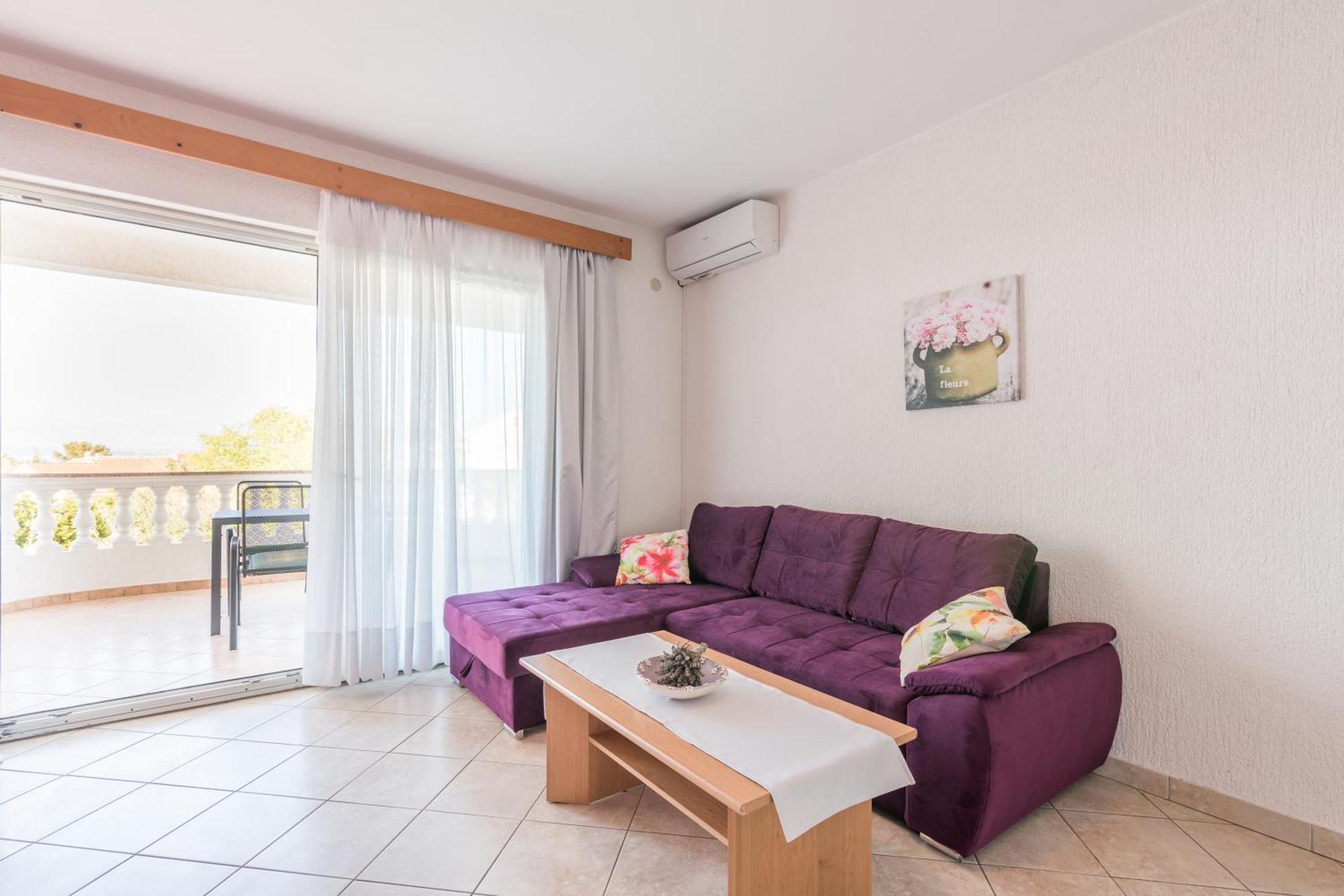 B&B Dujmovic Malinska Ruang foto