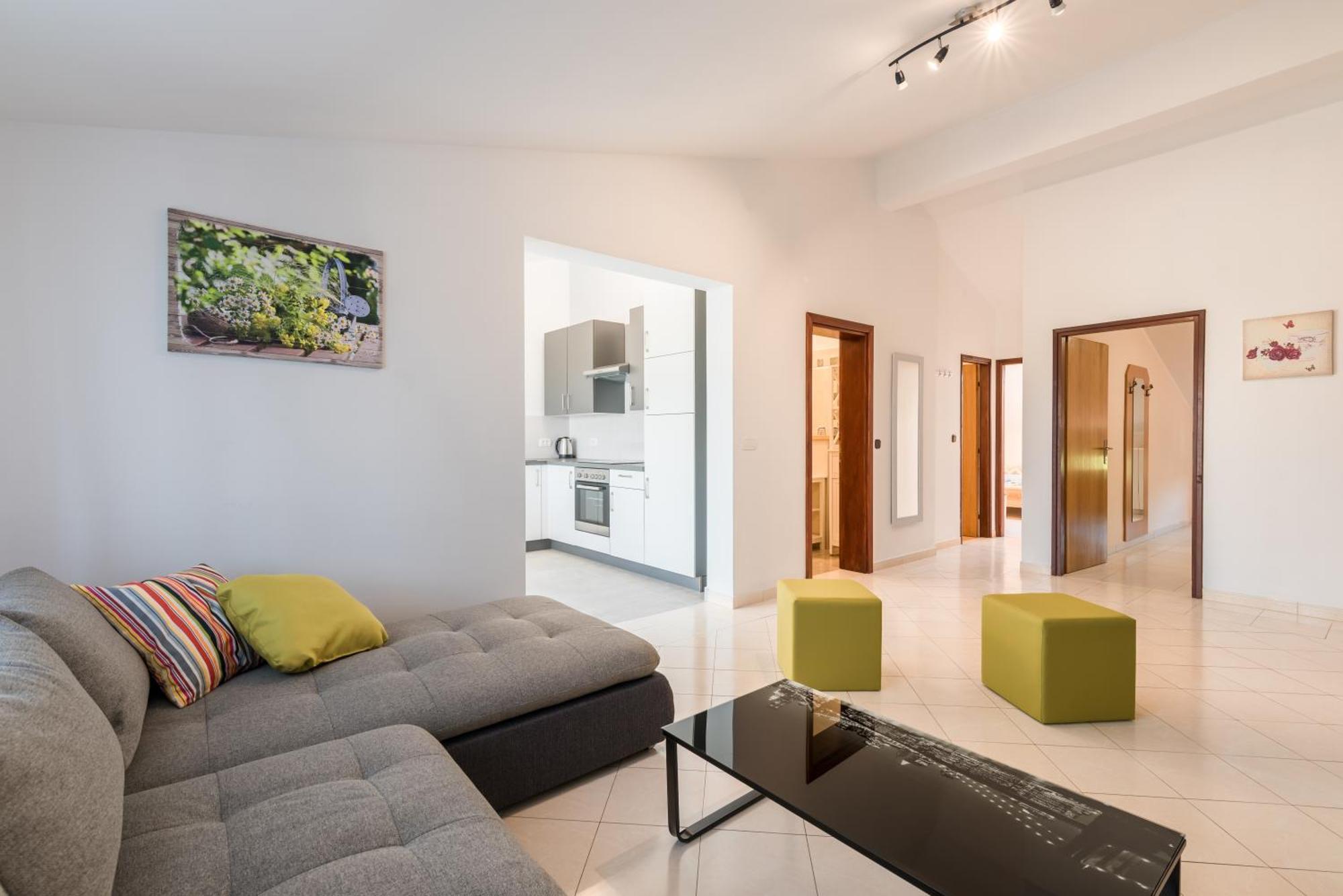 B&B Dujmovic Malinska Ruang foto