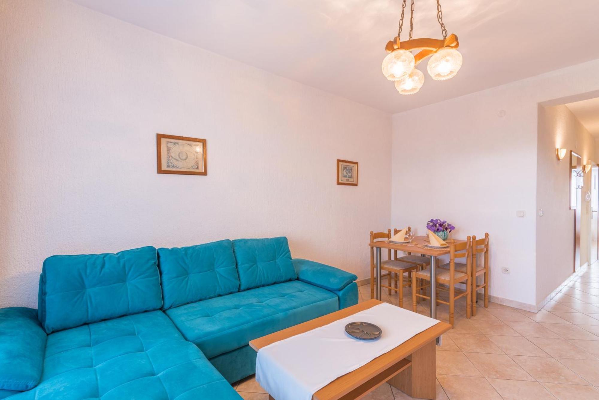 B&B Dujmovic Malinska Ruang foto